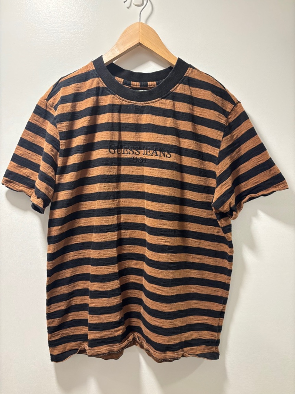 Vintage striped Guess tee 90’a cotton brown black size medium